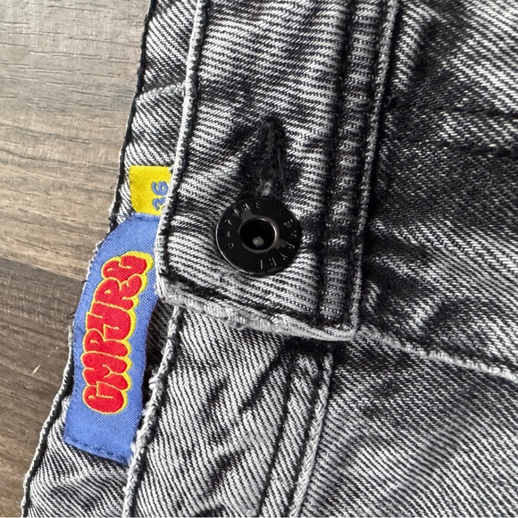 Empyre Gray and Black Denim Shorts - Picture 3 of 5